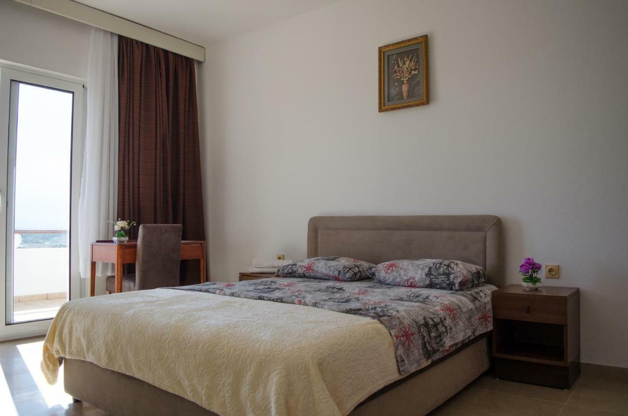 Apartments Basha 1 - Long Beach Ulcinj Bagian luar foto