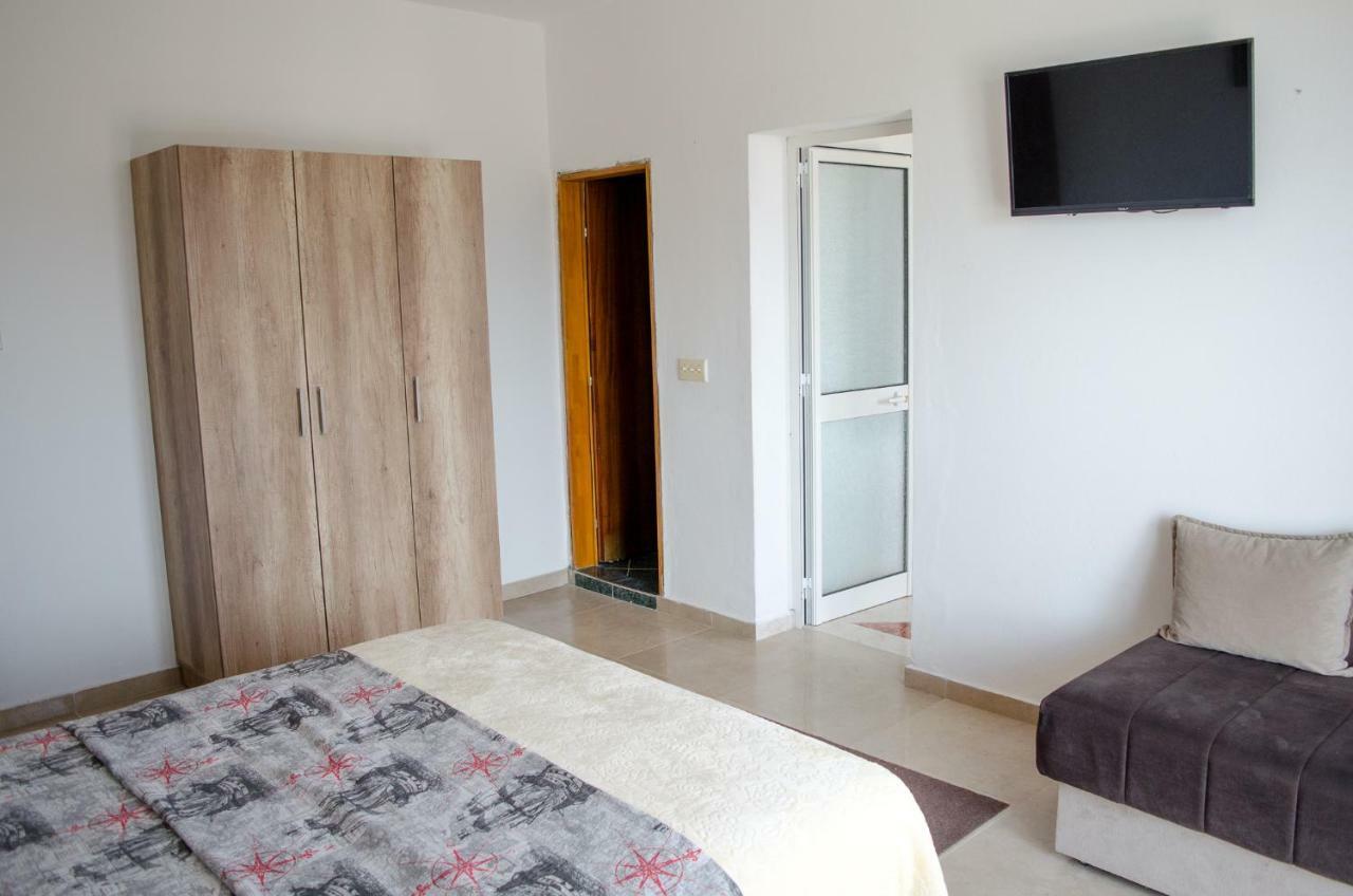 Apartments Basha 1 - Long Beach Ulcinj Bagian luar foto