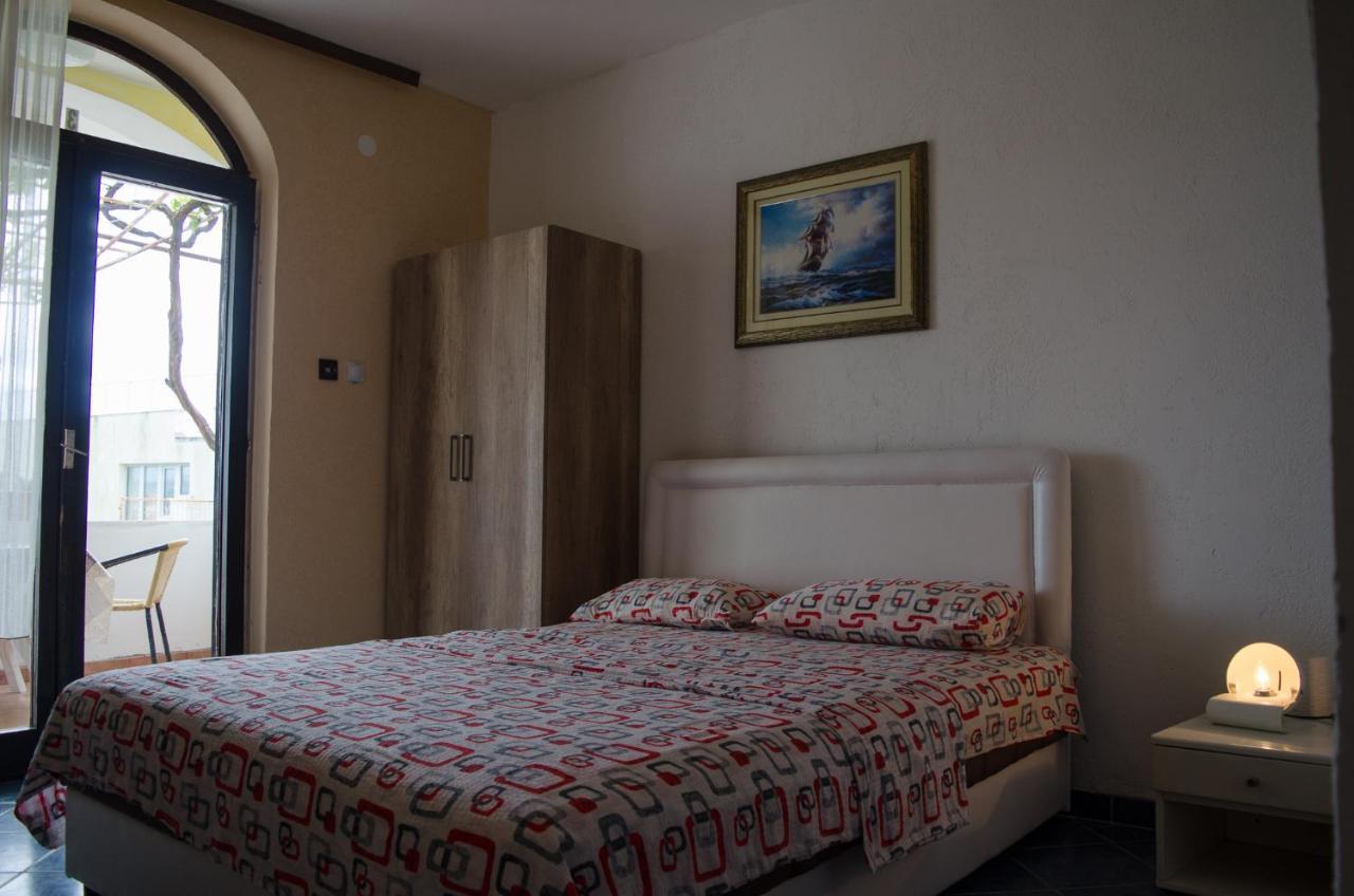 Apartments Basha 1 - Long Beach Ulcinj Bagian luar foto